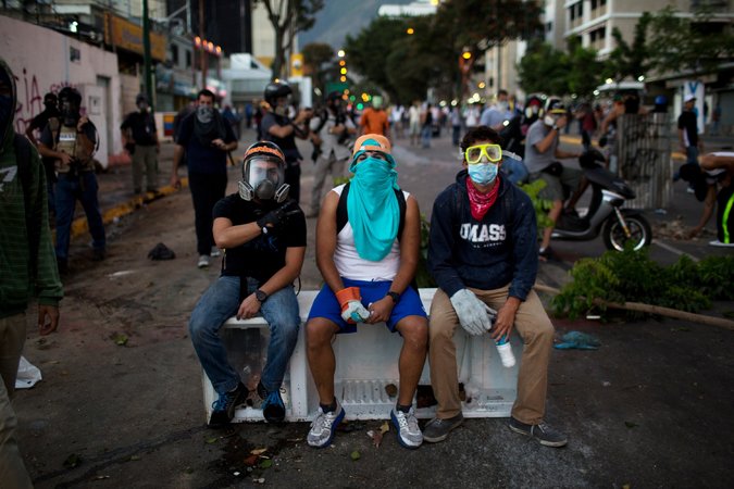 Fears Spread That Venezuela Is Approaching Bloody Face-Off